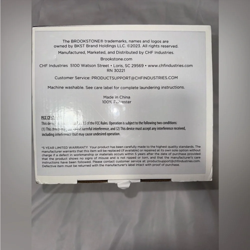 NWT Brookstone Heated Throw 50in X 60in - Picture 7 of 7